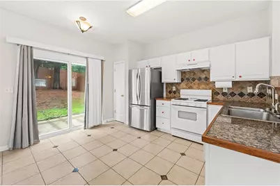 2704 Regent Walk Drive, Duluth, GA 30096 - Photo 9