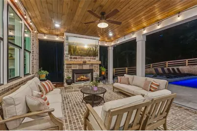 6326 Point Twenty Two, Gainesville, GA 30506 - Photo 5