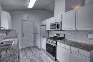2119 SW Briar Glen Ln SW, Atlanta, GA 30331 - Photo 13