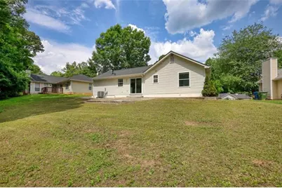 2119 SW Briar Glen Lane SW, Atlanta, GA 30331 - Photo 5