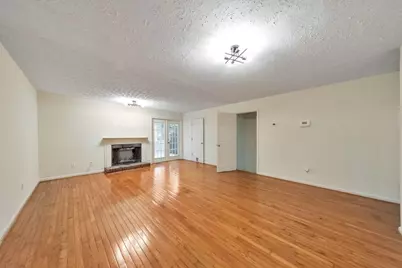 1005 Kennesborough Road NW, Kennesaw, GA 30144 - Photo 3