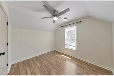 1611 Hillside Bend Crossing, Lawrenceville, GA 30043 - Photo 23