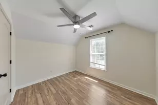 1611 Hillside Bend Crossing, Lawrenceville, GA 30043 - Photo 23