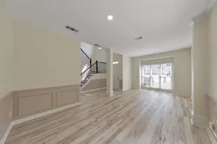 1611 Hillside Bend Crossing, Lawrenceville, GA 30043 - Photo 5