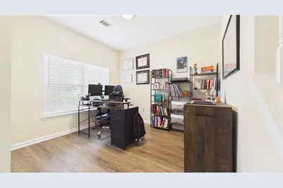 230 Amal Drive SW #202, Atlanta, GA 30315 - Photo 13