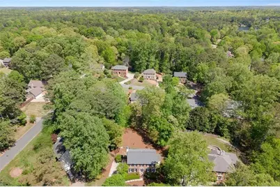 2112 Rockland Court, Marietta, GA 30062 - Photo 31