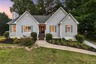 1086 Fieldstone Dr, Canton, GA 30114 - Photo 1
