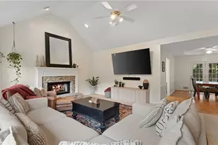 1086 Fieldstone Dr, Canton, GA 30114 - Photo 5