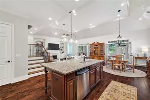 11192 Brookhaven Club Dr, Johns Creek, GA 30097 - Photo 11