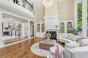205 Wicklawn Way, Roswell, GA 30076 - Photo 9