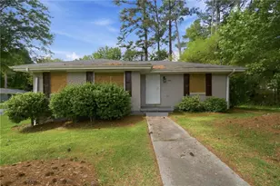 1805 Rosewood Rd, Decatur, GA 30032 - Photo 1