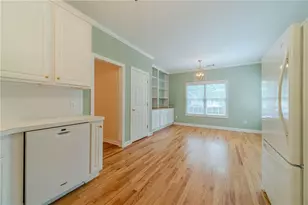 1980 Glenhurst Dr, Snellville, GA 30078 - Photo 29