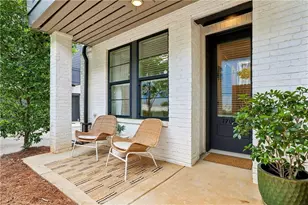 1700 Edgehill Manor St NE, Atlanta, GA 30317 - Photo 3