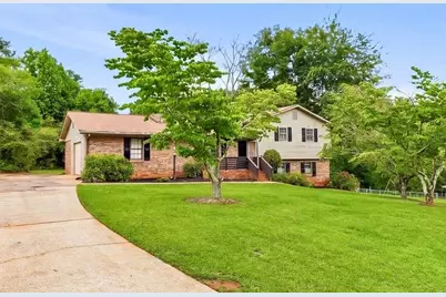 6 Bittersweet Lane, Newnan, GA 30263 - Photo 1