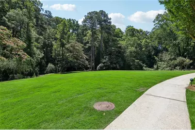 26308 Plantation Drive NE, Atlanta, GA 30324 - Photo 25