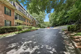 26308 Plantation Dr NE, Atlanta, GA 30324 - Photo 3