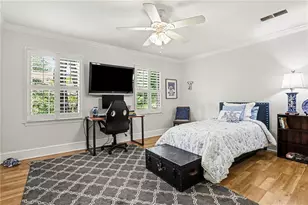 5217 Glenridge Dr NE, Atlanta, GA 30342 - Photo 15