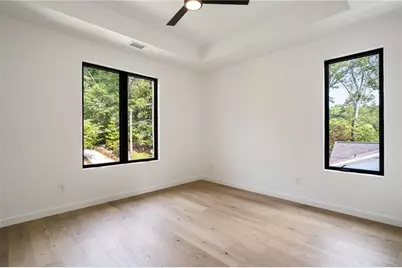 3293 Lenox Place NE, Atlanta, GA 30324 - Photo 39