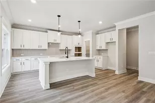 548 Winding Rose Dr, Hoschton, GA 30548 - Photo 11