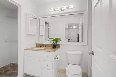 1074 Peachtree Walk NE #B322, Atlanta, GA 30309 - Photo 15