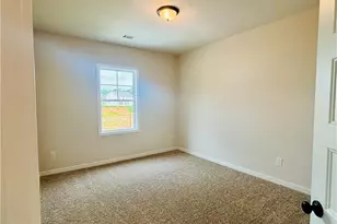 620 Winding Rose Dr, Hoschton, GA 30548 - Photo 15
