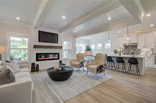 597 Winding Rose Dr, Hoschton, GA 30548 - Photo 3