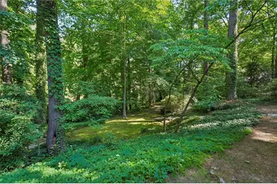 681 Upton Road NW, Atlanta, GA 30318 - Photo 21