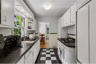 681 Upton Road NW, Atlanta, GA 30318 - Photo 3
