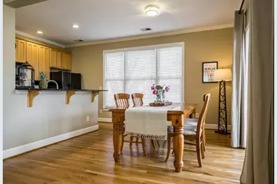691 Bonaventure Avenue NE, Atlanta, GA 30306 - Photo 11