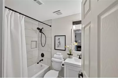 10375 Worthington Hills Manor, Roswell, GA 30076 - Photo 17