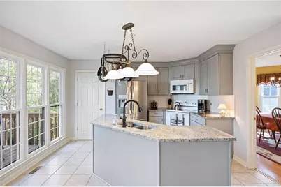 2093 Halfmoon Bluff NW, Kennesaw, GA 30152 - Photo 11