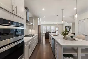 605 Hanlon Way, Alpharetta, GA 30009 - Photo 7