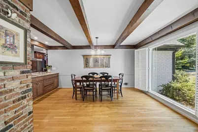 6965 Hunters Branch Drive, Sandy Springs, GA 30328 - Photo 9