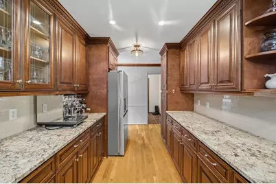 6965 Hunters Branch Drive, Sandy Springs, GA 30328 - Photo 11