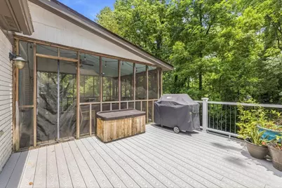6965 Hunters Branch Drive, Sandy Springs, GA 30328 - Photo 17