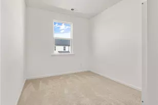 1644 Winpost Ln NW, Atlanta, GA 30318 - Photo 17