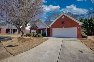 339 Crossroads Dr, Social Circle, GA 30025 - Photo 1