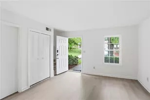 413 Promenade Ct SW, Marietta, GA 30064 - Photo 3