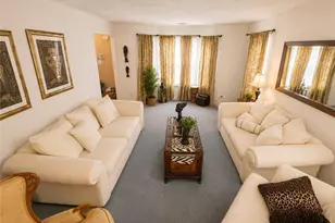 6366 Conisburgh Ln, Stone Mountain, GA 30087 - Photo 5