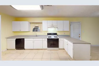 6366 Conisburgh Lane, Stone Mountain, GA 30087 - Photo 21