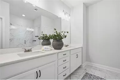 5115 Hillington Way, Sugar Hill, GA 30518 - Photo 15