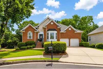 215 Mamie Court, Alpharetta, GA 30004 - Photo 3