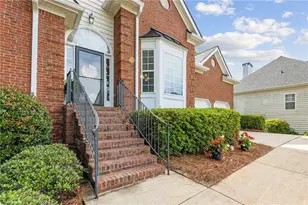 215 Mamie Ct, Alpharetta, GA 30004 - Photo 5