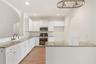 215 Mamie Ct, Alpharetta, GA 30004 - Photo 9