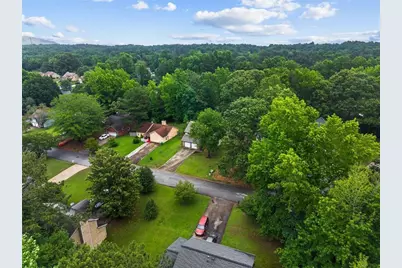 1055 Chapman Lane, Stone Mountain, GA 30088 - Photo 43