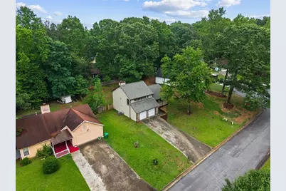 1055 Chapman Lane, Stone Mountain, GA 30088 - Photo 47