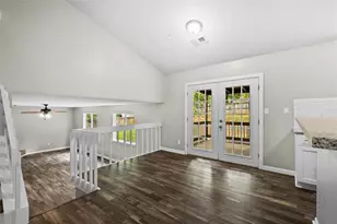 1055 Chapman Ln, Stone Mountain, GA 30088 - Photo 11