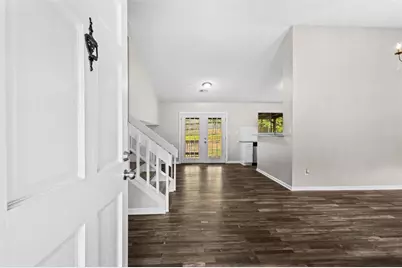 1055 Chapman Lane, Stone Mountain, GA 30088 - Photo 5