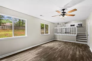 1055 Chapman Ln, Stone Mountain, GA 30088 - Photo 23