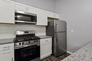 1055 Chapman Ln, Stone Mountain, GA 30088 - Photo 15